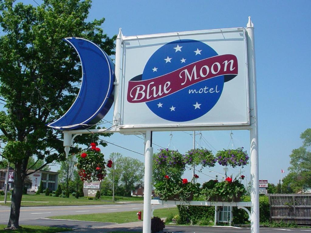 Blue Moon Motel Καταρράκτες του Νιαγάρα Εξωτερικό φωτογραφία